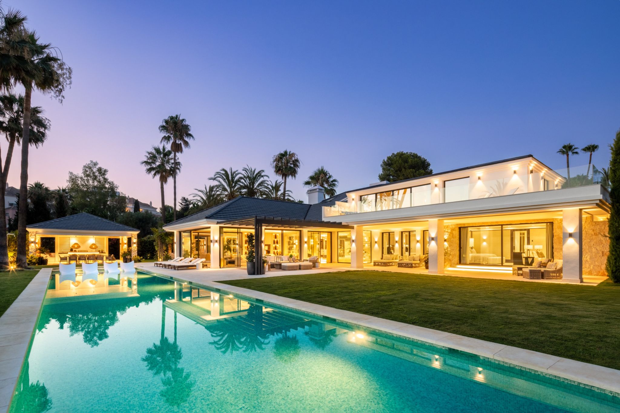 Villa Solstice for sale in Las Brisas Golf, Nueva Andalucía, Marbella